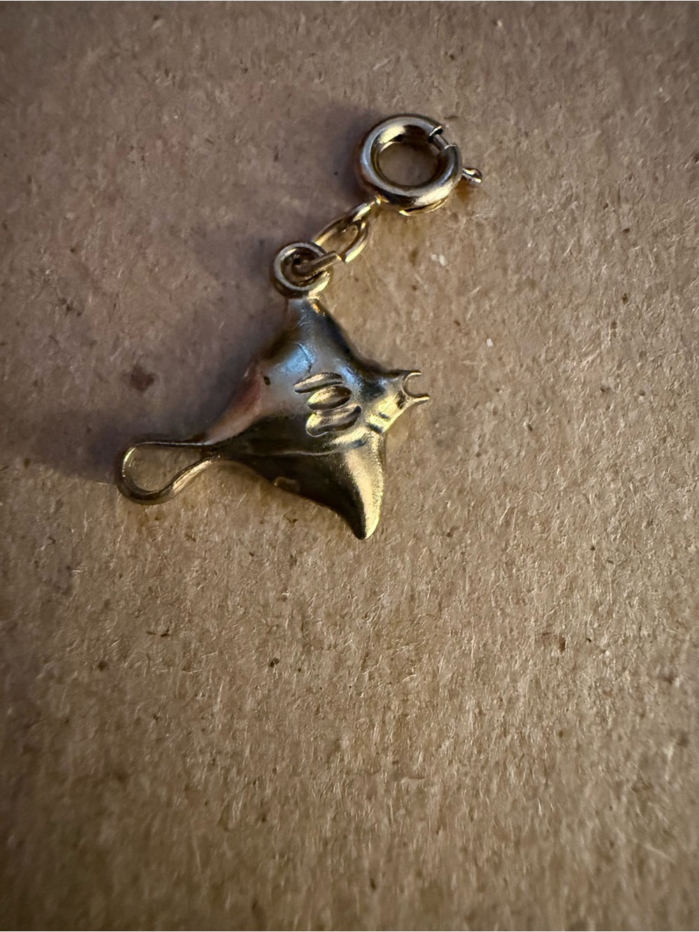 Gold Manta Ray Charm Bracelet Pendant